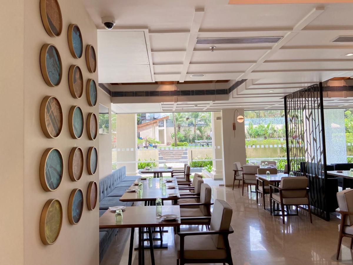 Holiday Inn Goa Candolim Luaran gambar